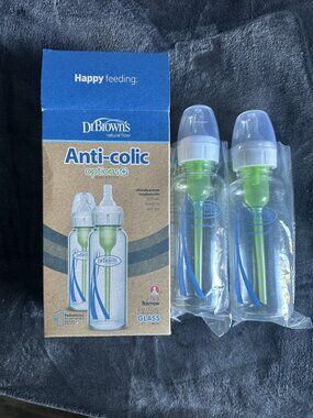 Dr. Brown's Anti-Colic Options+ Narrow Glass Baby Bottle with Level 1 Slow Flow